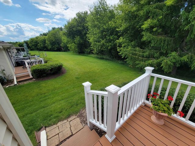 N57W24144 N Sycamore CIRCLE, Sussex, WI 53089