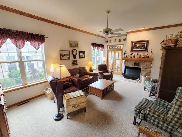 N57W24144 N Sycamore CIRCLE, Sussex, WI 53089