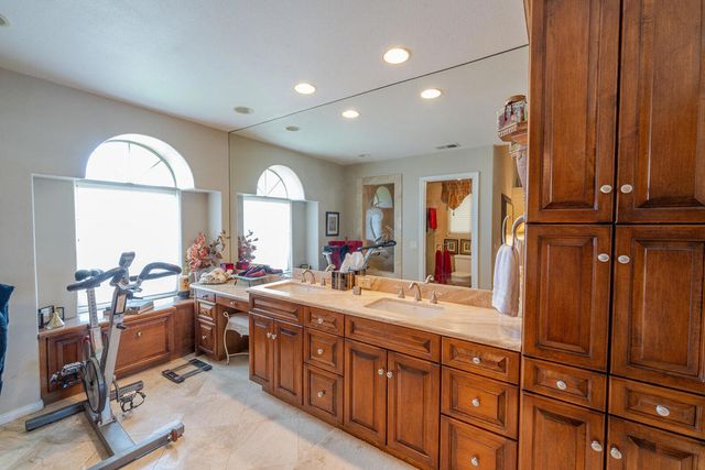 75646 Mclachlin Circle, Palm Desert, CA 92211