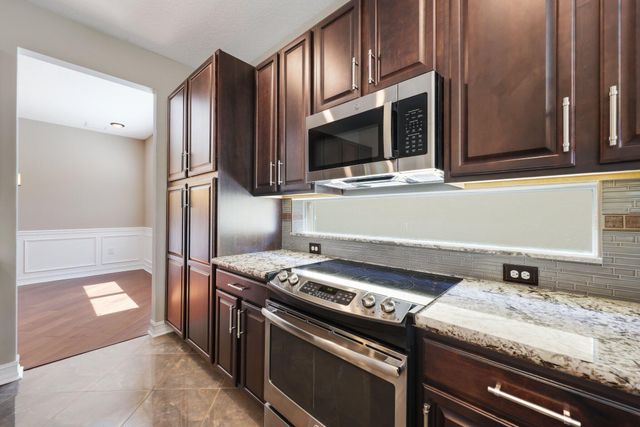 8160 CANTABRIA FALLS Drive, Boynton Beach, FL 33473
