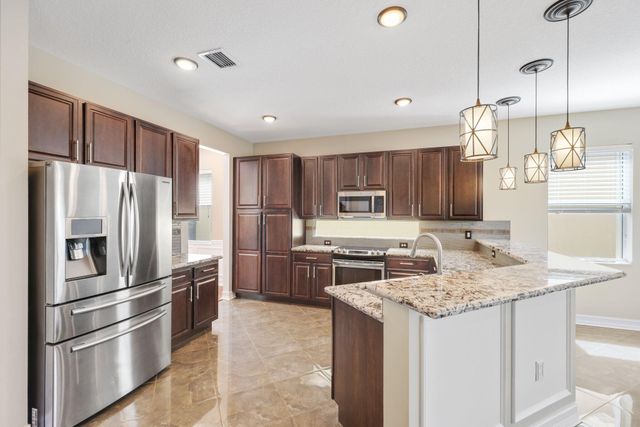 8160 CANTABRIA FALLS Drive, Boynton Beach, FL 33473