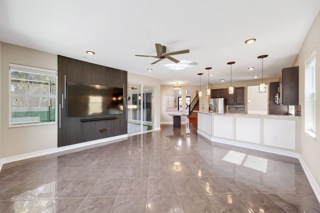 8160 CANTABRIA FALLS Drive, Boynton Beach, FL 33473