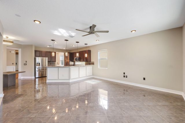 8160 CANTABRIA FALLS Drive, Boynton Beach, FL 33473