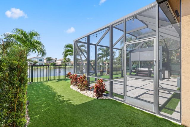 8160 CANTABRIA FALLS Drive, Boynton Beach, FL 33473