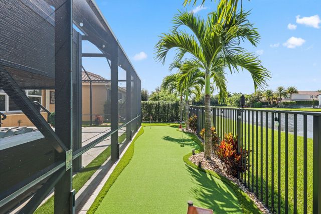 8160 CANTABRIA FALLS Drive, Boynton Beach, FL 33473