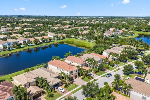 8160 CANTABRIA FALLS Drive, Boynton Beach, FL 33473