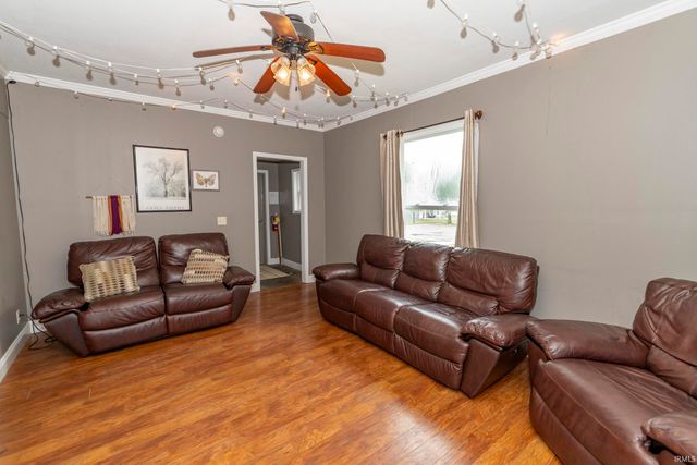 224 2nd N. St, Elkhart, IN 46516