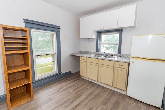 224 2nd N. St, Elkhart, IN 46516