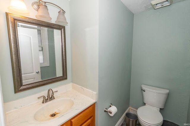 224 2nd N. St, Elkhart, IN 46516