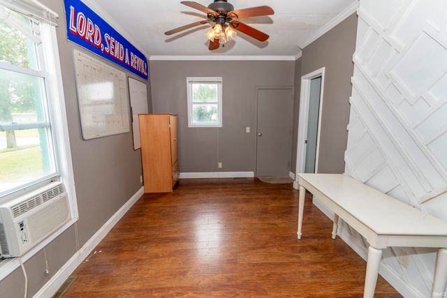 224 2nd N. St, Elkhart, IN 46516