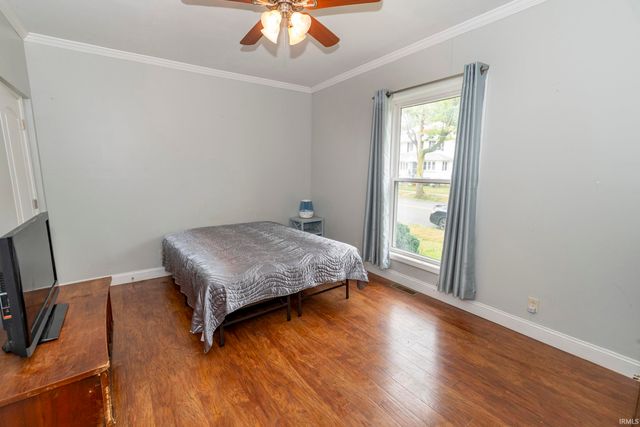 224 2nd N. St, Elkhart, IN 46516