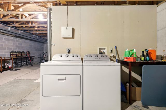 225 Crescent Hill Pl APT 105, Louisville, KY 40206