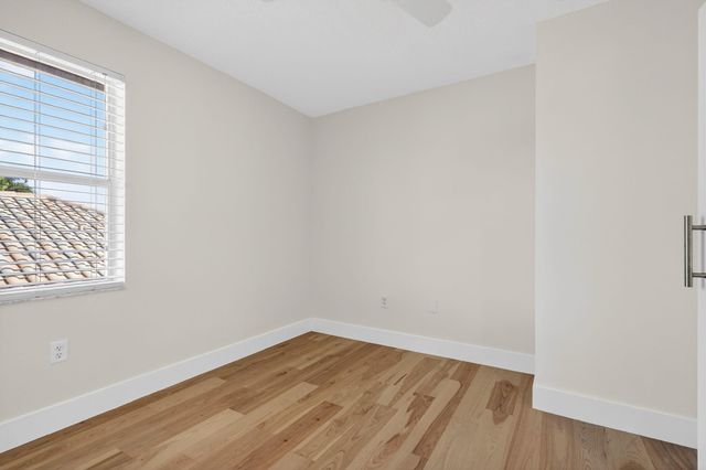 2450 NW 186th Avenue, Pembroke Pines, FL 33029