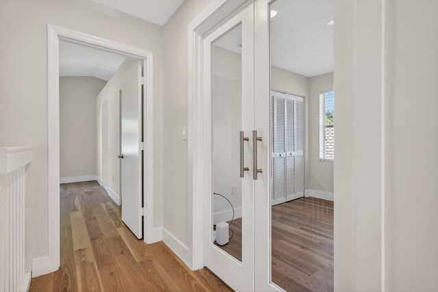 2450 NW 186th Avenue, Pembroke Pines, FL 33029