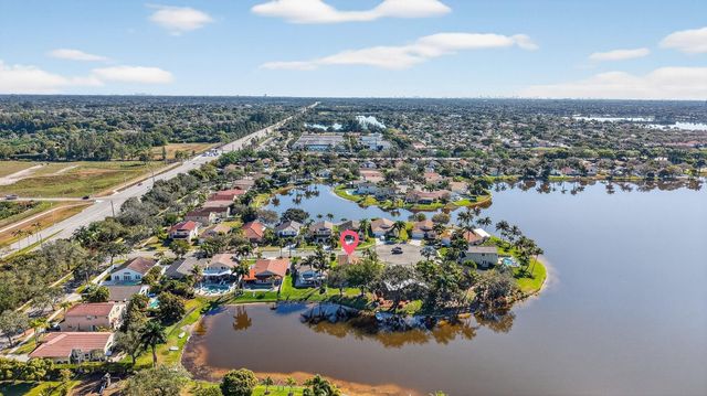 2450 NW 186th Avenue, Pembroke Pines, FL 33029