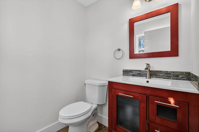 2450 NW 186th Avenue, Pembroke Pines, FL 33029