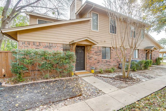 5714 Cedar Creek Drive, Benbrook, TX 76109