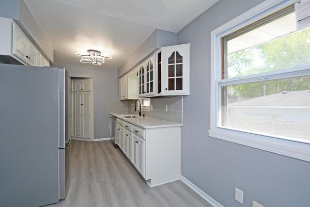 7500 Janell Avenue N, Brooklyn Park, MN 55428