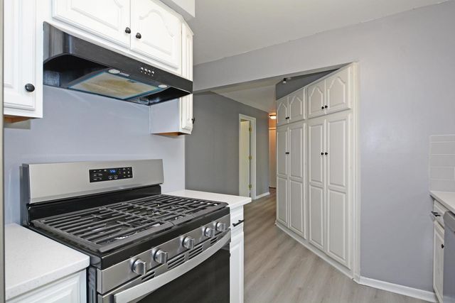 7500 Janell Avenue N, Brooklyn Park, MN 55428