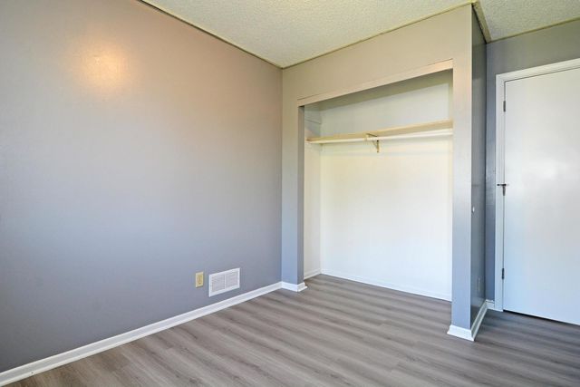 7500 Janell Avenue N, Brooklyn Park, MN 55428
