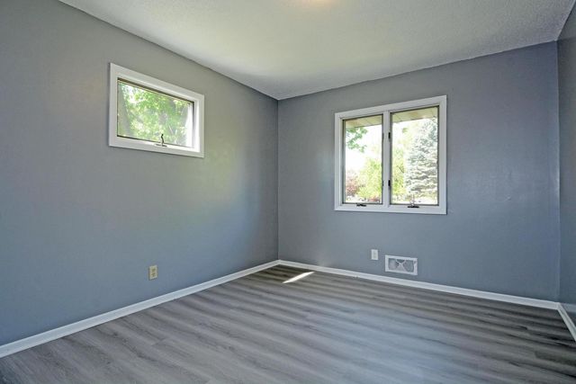 7500 Janell Avenue N, Brooklyn Park, MN 55428