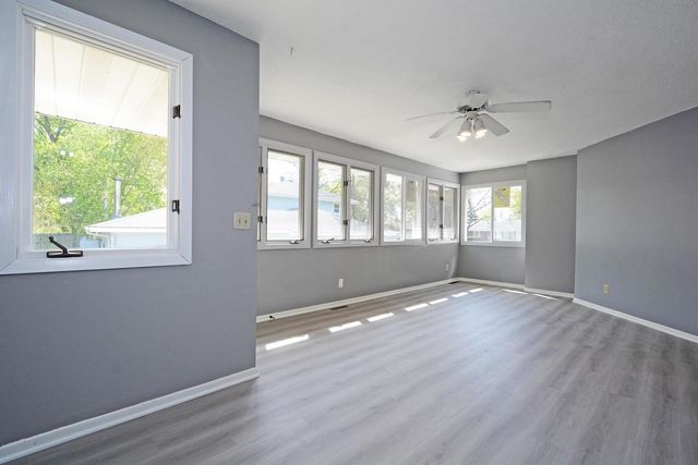 7500 Janell Avenue N, Brooklyn Park, MN 55428