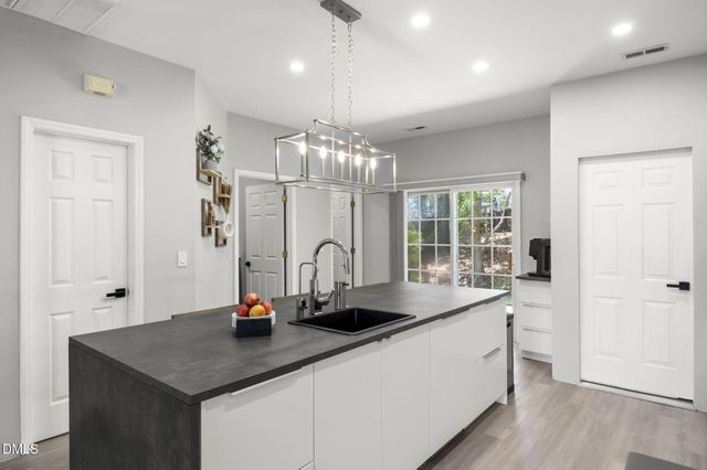 1005 Dual Parks Road, Apex, NC 27502