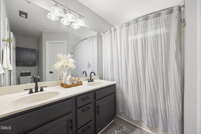 1005 Dual Parks Road, Apex, NC 27502