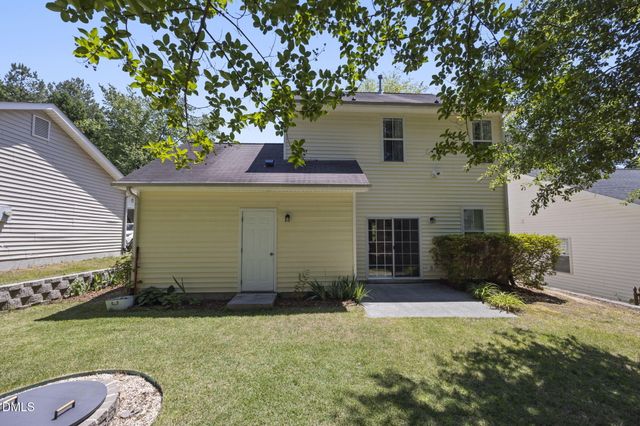 1005 Dual Parks Road, Apex, NC 27502