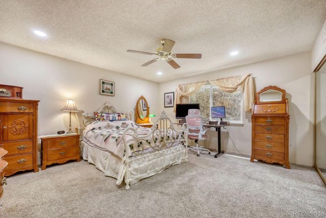 15681 E Jefferson Avenue, Aurora, CO 80013