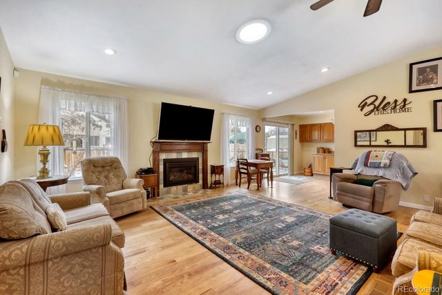 15681 E Jefferson Avenue, Aurora, CO 80013