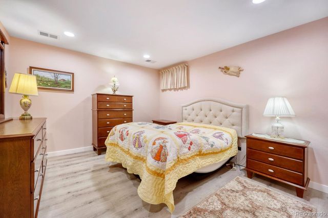 15681 E Jefferson Avenue, Aurora, CO 80013