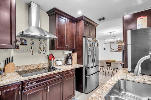 302 NW 100th Street, Miami, FL 33150