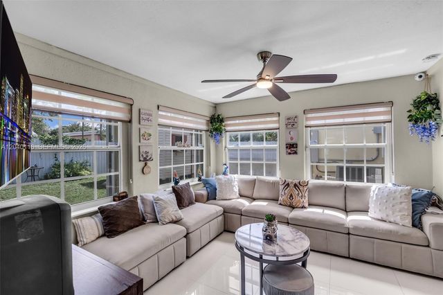 302 NW 100th Street, Miami, FL 33150