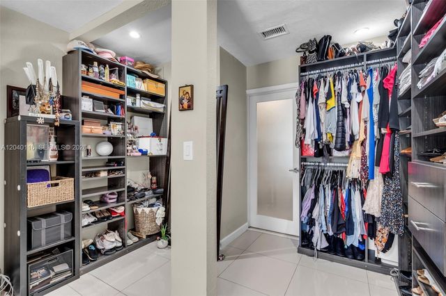 302 NW 100th Street, Miami, FL 33150
