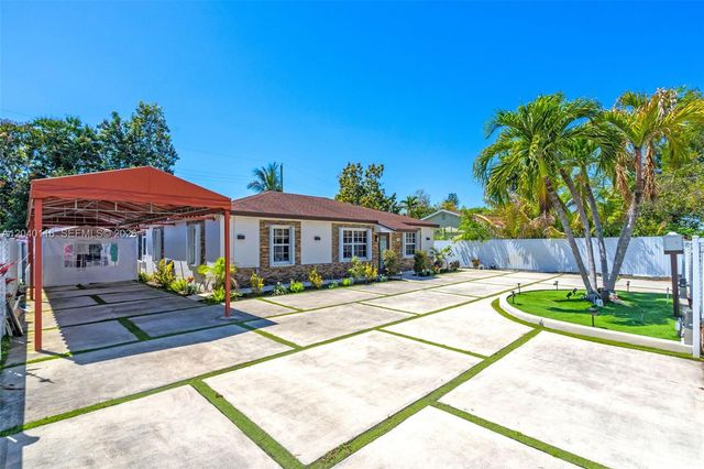 302 NW 100th Street, Miami, FL 33150