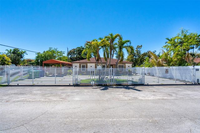 302 NW 100th Street, Miami, FL 33150