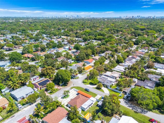 302 NW 100th Street, Miami, FL 33150