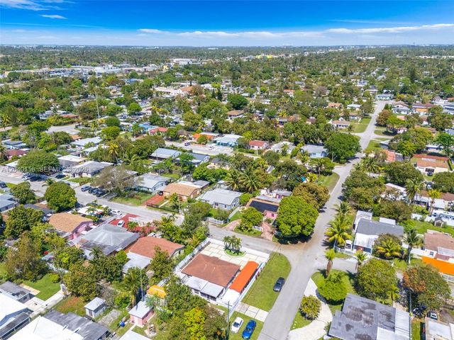 302 NW 100th Street, Miami, FL 33150