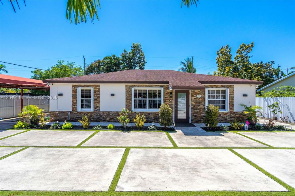 302 NW 100th Street, Miami, FL 33150