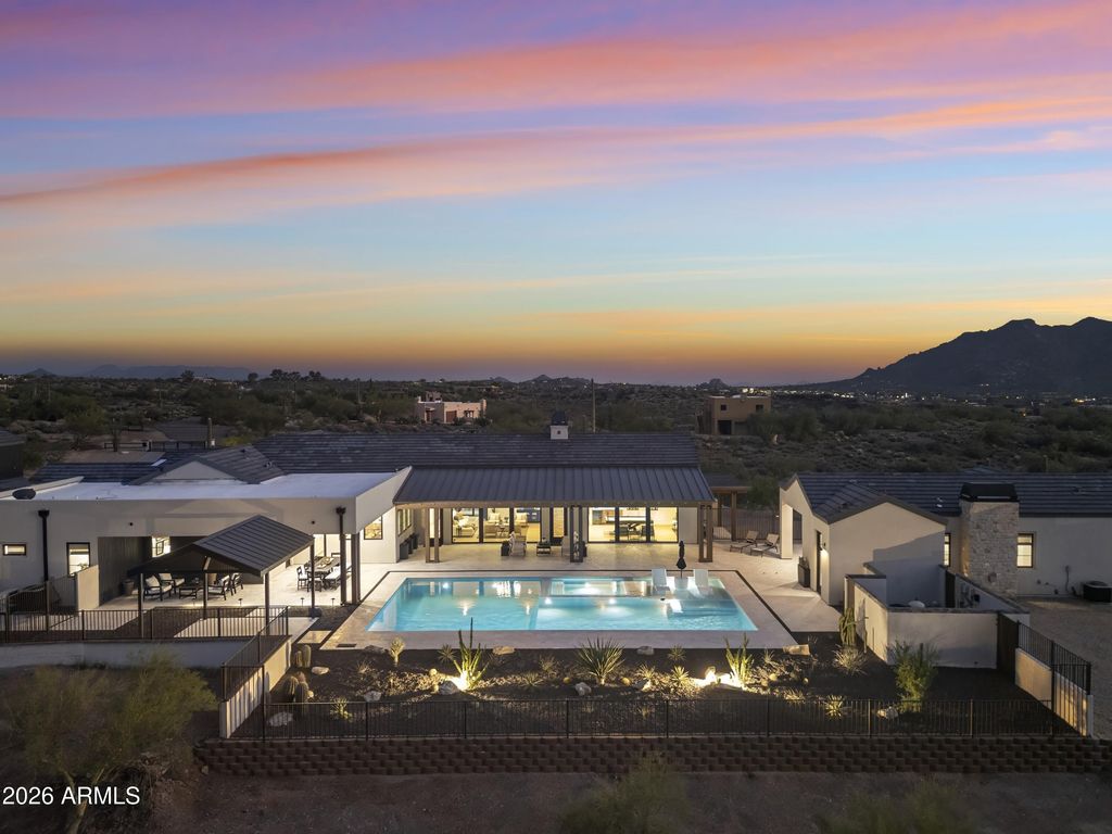 7632 E Grapevine Road, Cave Creek, AZ 85331 — photo 2