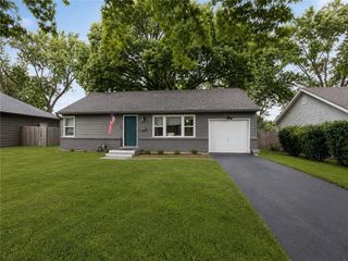 3904 NE 52nd Terrace, Kansas City, MO 64119