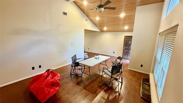 98 E Mistybreeze Circle, Spring, TX 77381