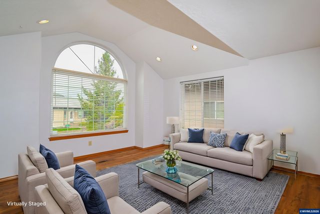 5847 Cobalt Lp SE, Salem, OR 97306