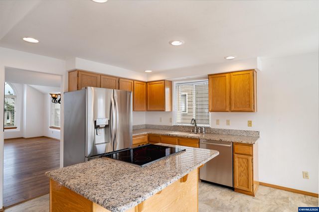 5847 Cobalt Lp SE, Salem, OR 97306