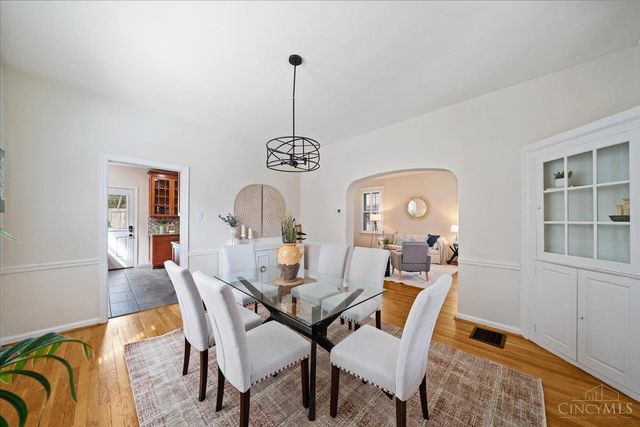 3759 Andrew Avenue, Cincinnati, OH 45209