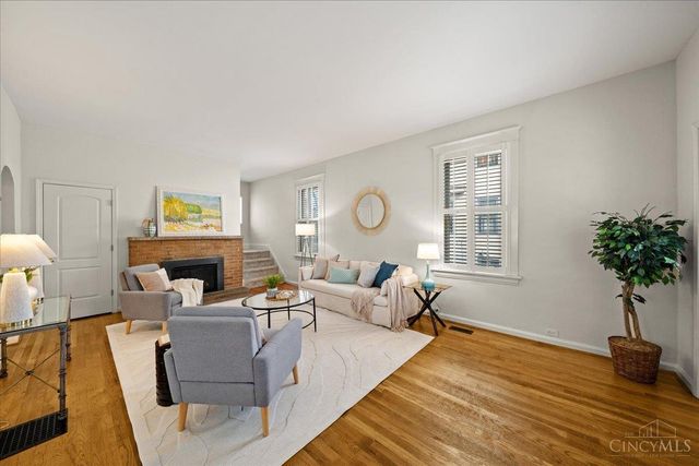 3759 Andrew Avenue, Cincinnati, OH 45209