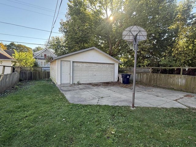 4840 N 19TH STREET, Milwaukee, WI 53209