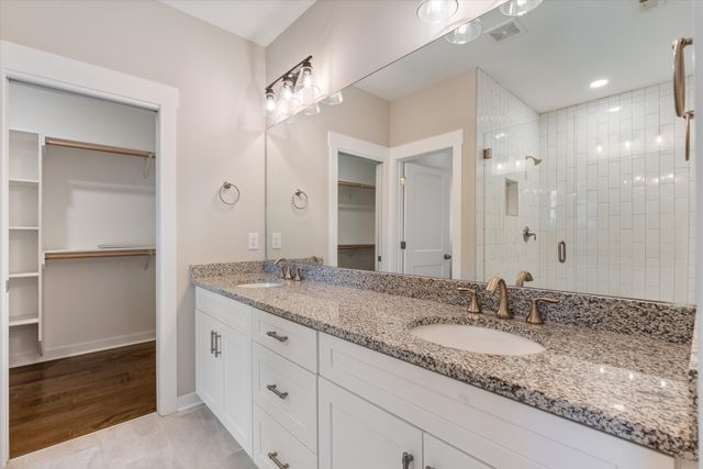 575 Green Ln, Whites Creek, TN 37189