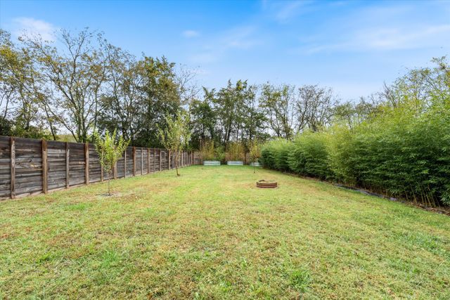 575 Green Ln, Whites Creek, TN 37189